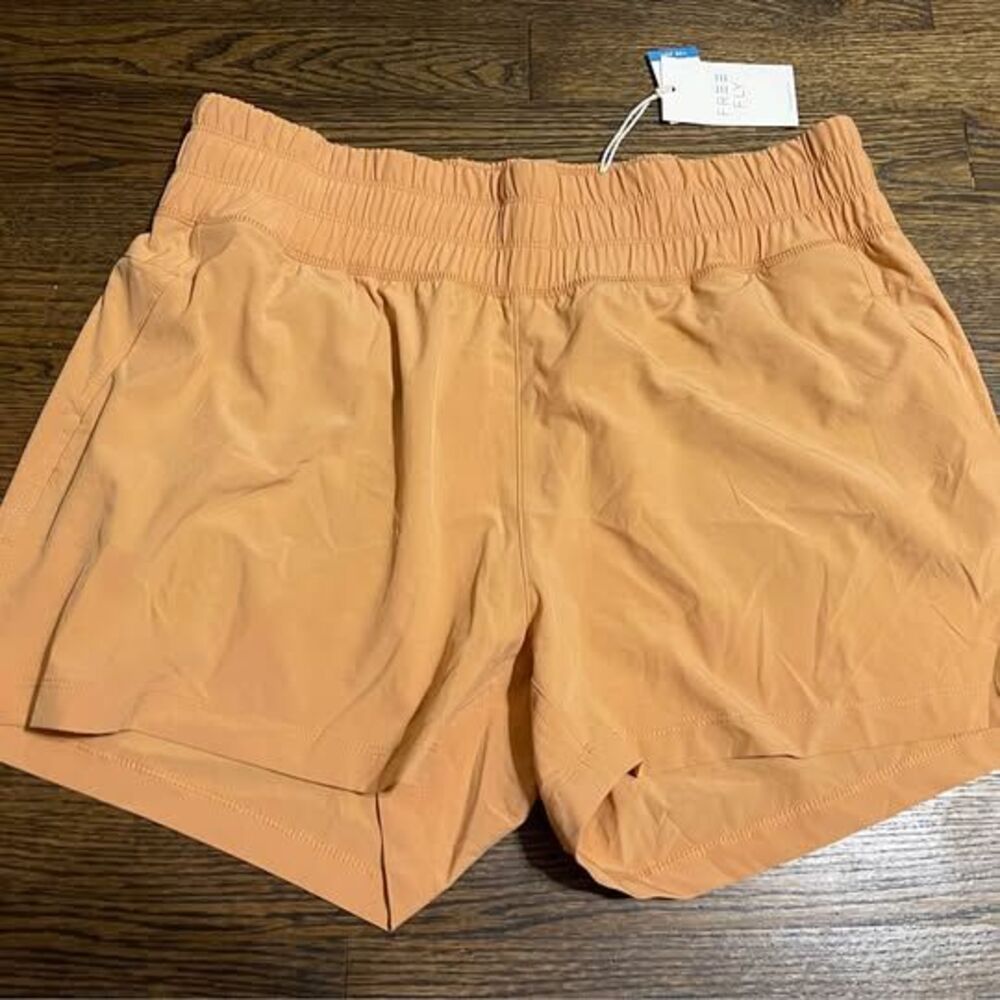 NWT Free Fly Large Women’s Shorts Sand Dune Soft $74 Retail